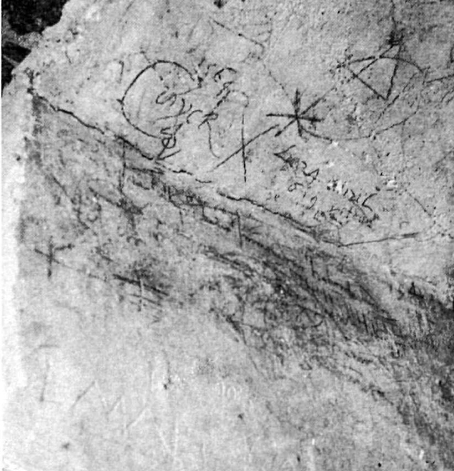 Inscription à la sanguine — dates 1541, 1564 et 1583 avec signet, « Le 24 avril 1619 retour » et taureau des Kalbermatten, écu de Savoie.